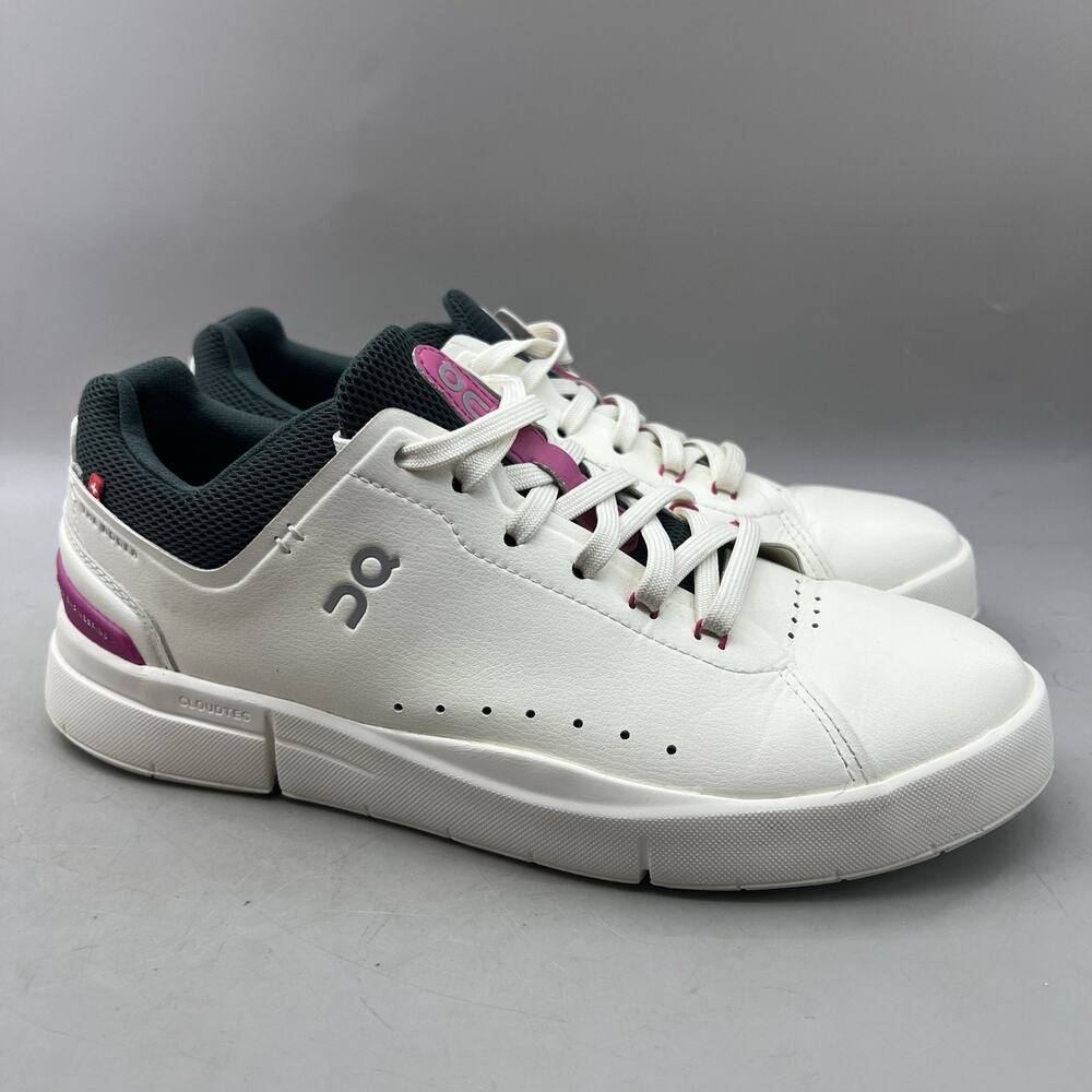 On Cloud The Roger Advantage Tennis Shoes Women Size 8 White Comfort Sneakers